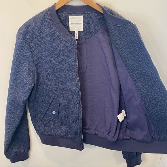 Avec Les Filles quilted zip navy bomber jacket size medium - Picture 7 of 11